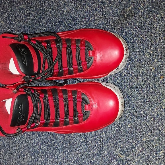 Retro 10 bulls over Broadway jordans - Picture 3 of 5